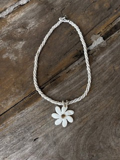Flower Beaded Shell Necklace